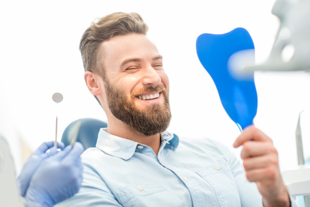 Using Dental Veneers to Improve Your Smile