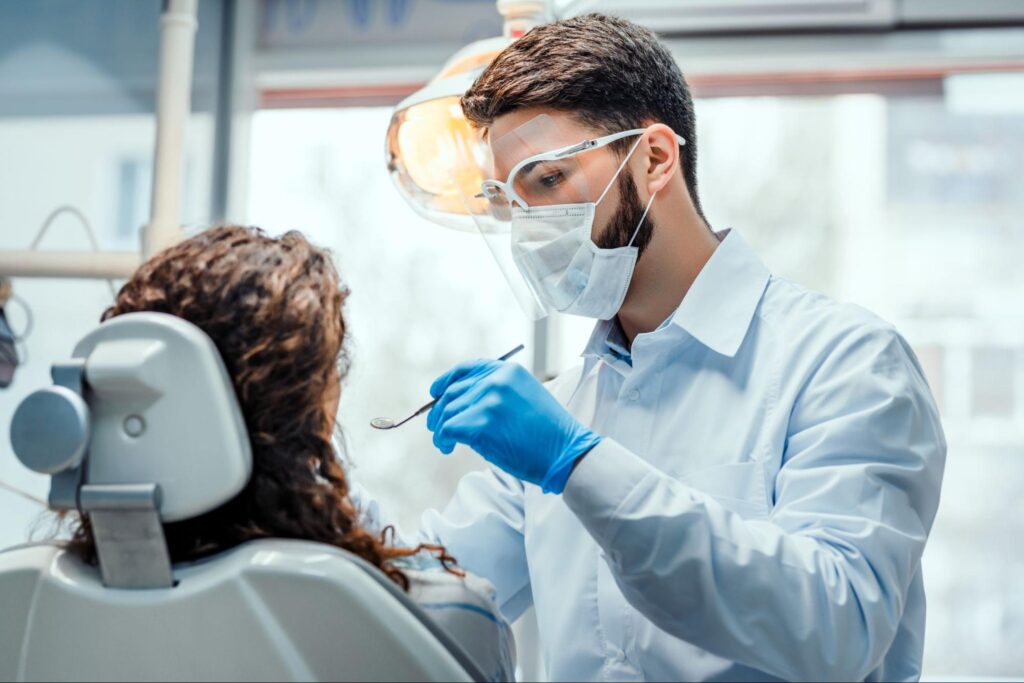 What Are The Reasons for Tooth Extraction?